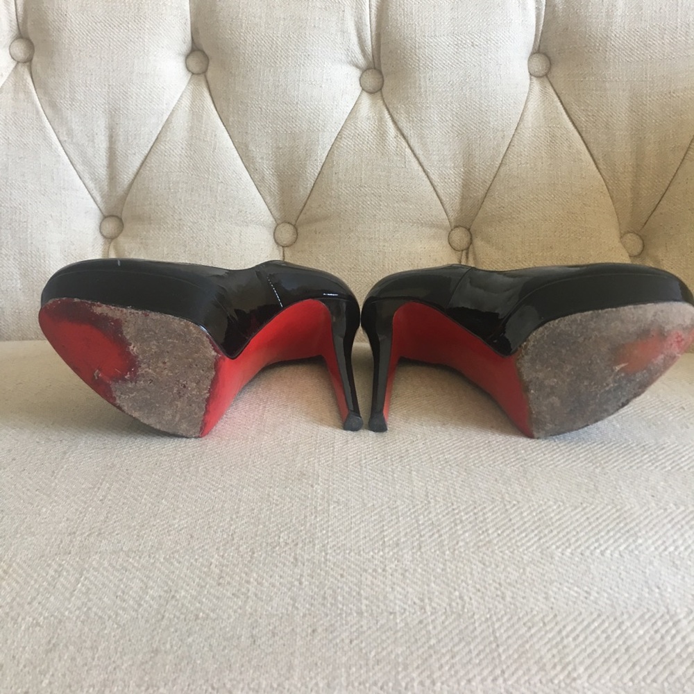 Christian Louboutin Bianca Platform Pumps - Picture 5 of 5