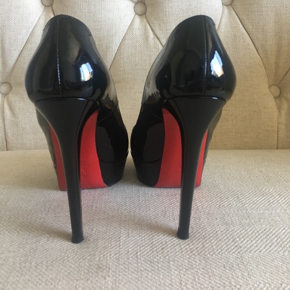 Christian Louboutin Bianca Platform Pumps - Picture 2 of 5