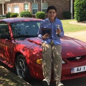 Meet your Posher, Andres