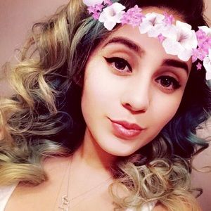 Meet your Posher, Elba