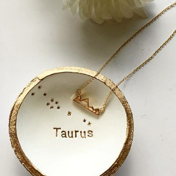 Mini Mountain Neclace - Picture 2 of 5