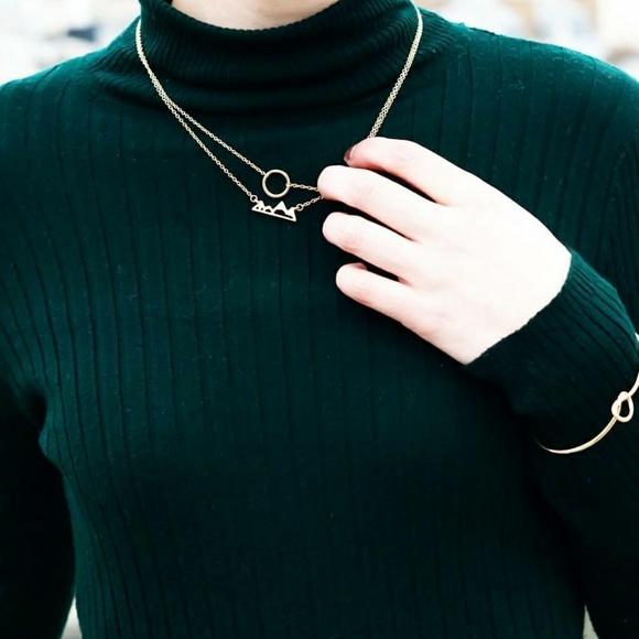 Mini Mountain Neclace - Picture 3 of 5