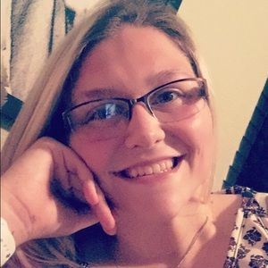 Meet your Posher, Brandi