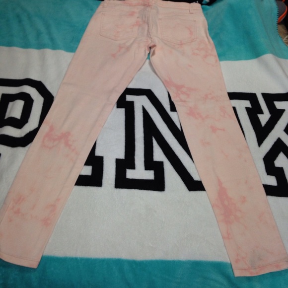 Forever 21 Jeans💕 - Picture 2 of 5