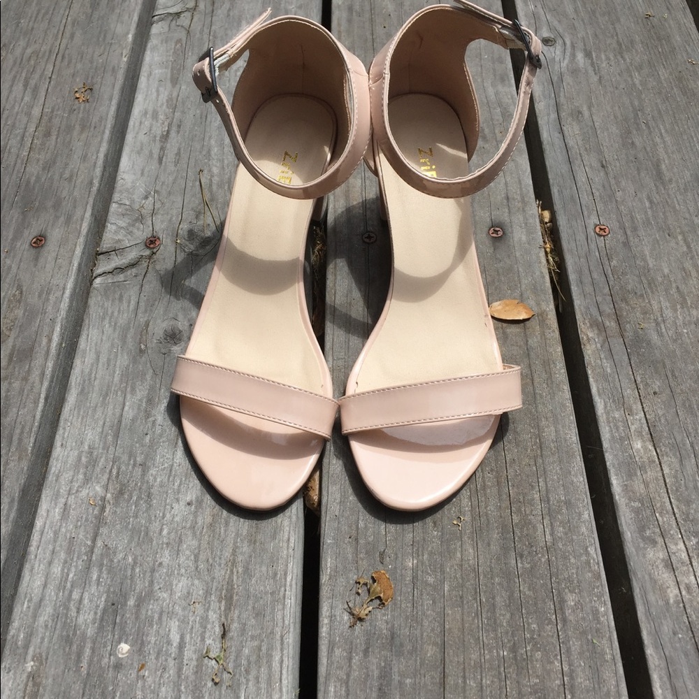 Tan shoes very comfortable!