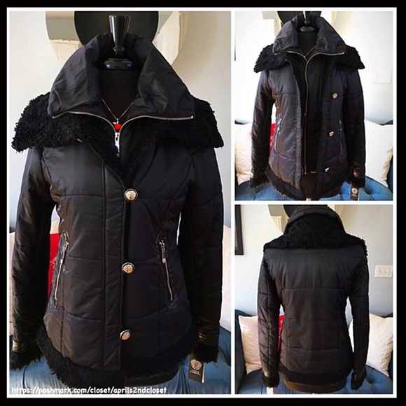 ❌SOLD❌VINCE CAMUTO MILITARY BUTTON JACKET - Picture 4 of 8