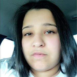 Meet your Posher, Meshia