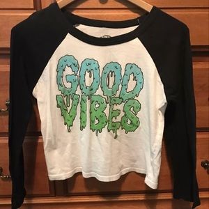 good vibes tee