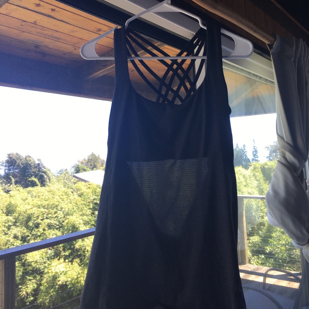 Lululemon tank top