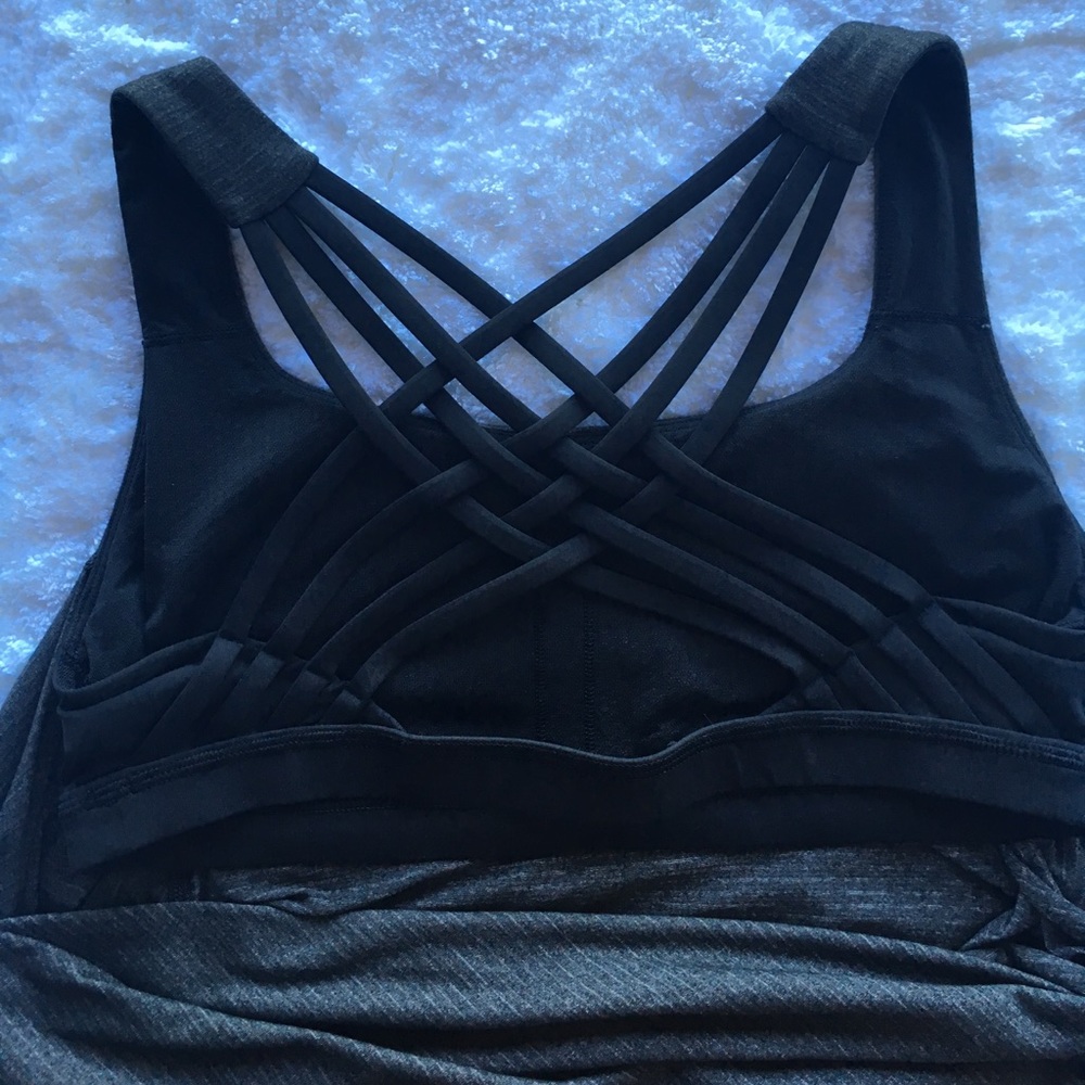 Lululemon tank top - Picture 3 of 5