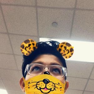 Meet your Posher, Jayjay