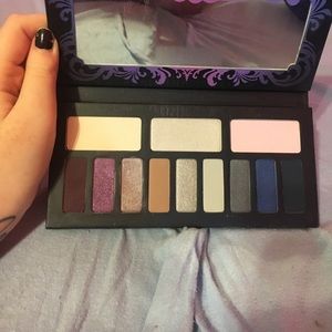 Kat von D Chrysalis Palette-Discontinued