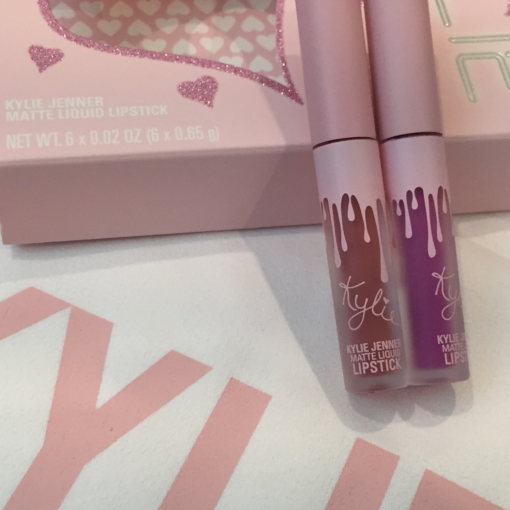🚫Donated🚫 Kylie Birthday Minis (2) Matte