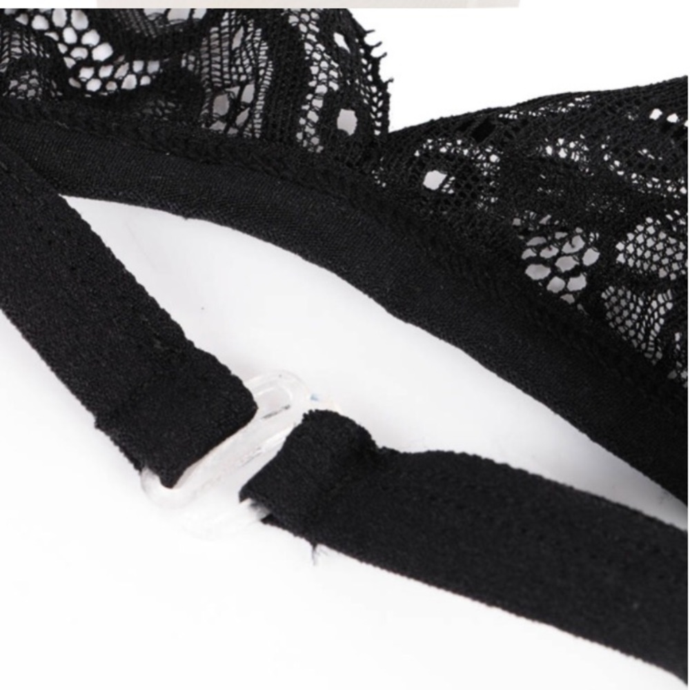 Black Floral Lace Bralette - Picture 5 of 8