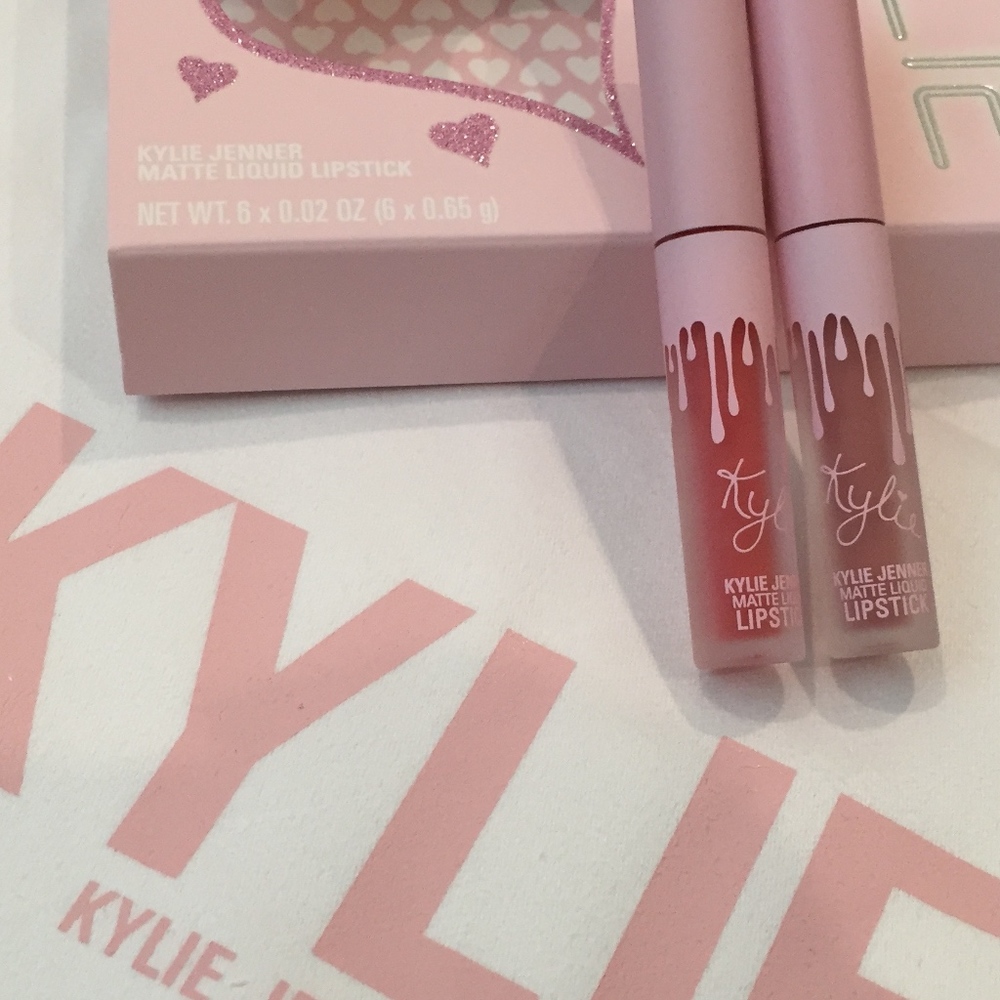 🚫Donated🚫 Kylie Birthday Minis (2) Matte
