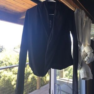 Lululemon long sleeve coverup