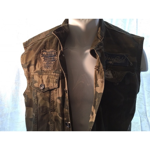 Springfield Camo Vest - Picture 4 of 5