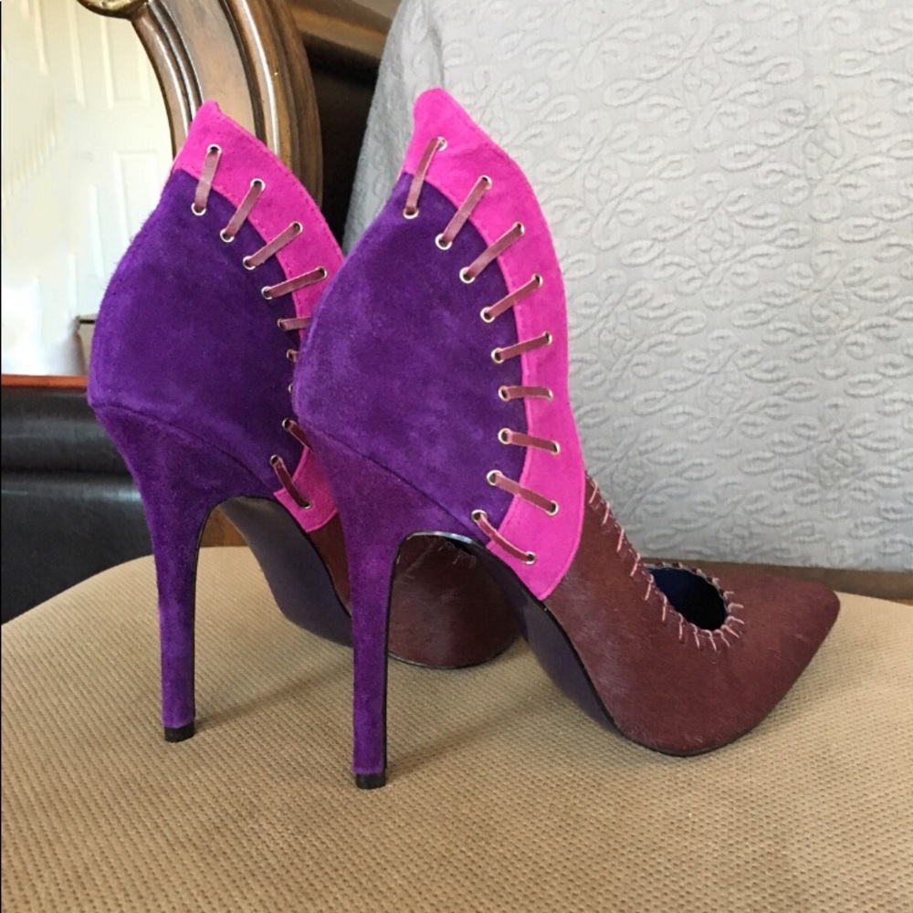 Dani-Burgundy London Trash Heels - Picture 3 of 7