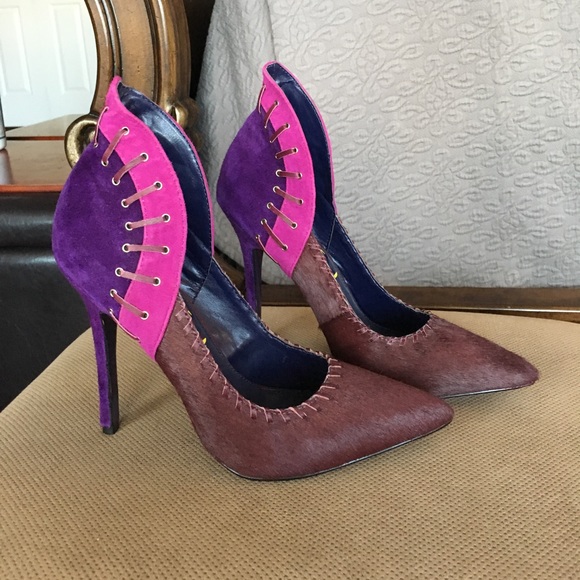 Dani-Burgundy London Trash Heels - Picture 6 of 7