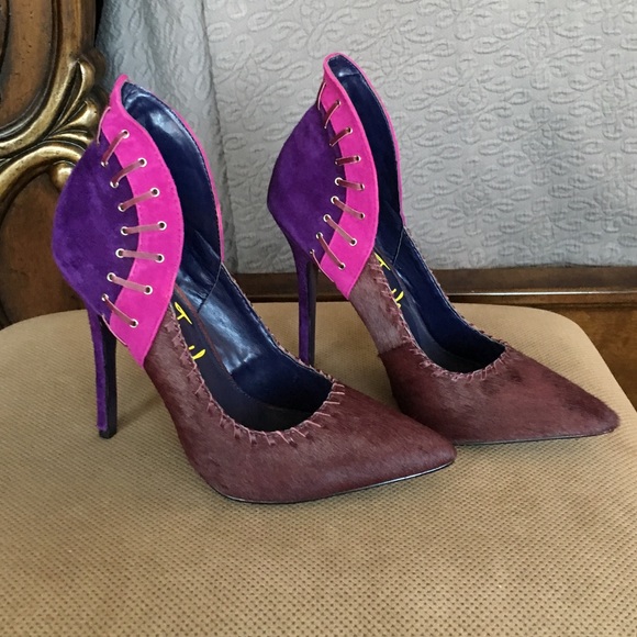 Dani-Burgundy London Trash Heels - Picture 7 of 7