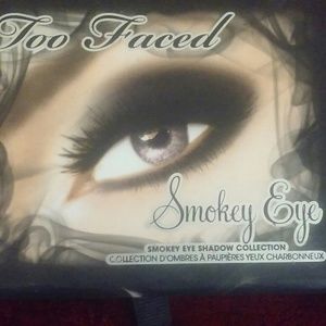 Too Faced Smokey Eye palette