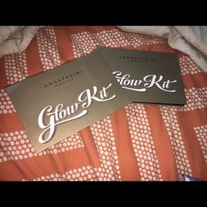 Anastasia Beverly Hills Ultimate Glow Kit