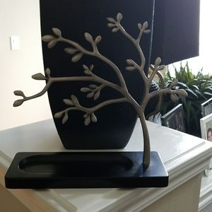 Tabletop Jewelry Tree with attached tray
