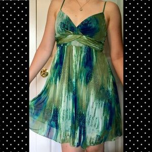 Green Flowy Spaghetti Strap Dress
