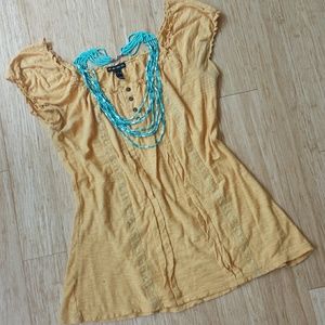 Mustard yellow top