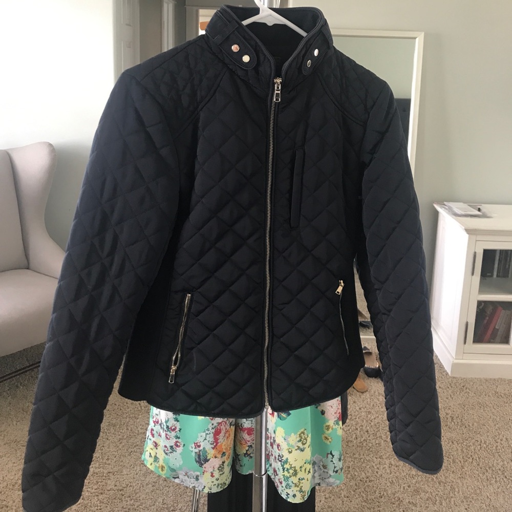Zara navy puffer coat