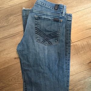 7 for all mankind size