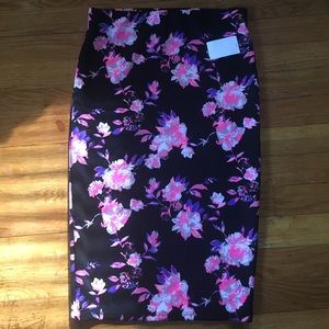 Floral pencil skirt