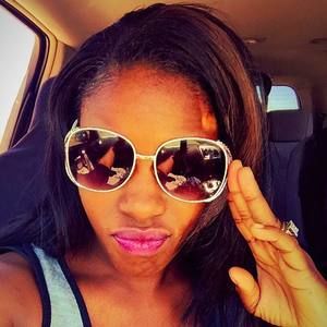 Meet your Posher, Royalty