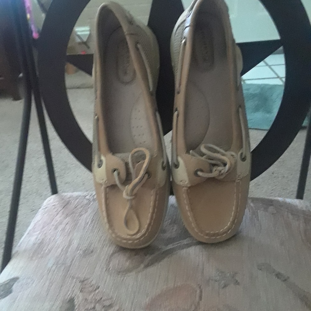 Wonens Sperrys