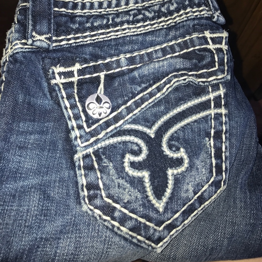Cute rock revival long shorts size 25