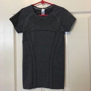 Ivivva charcoal gray fitted shirt