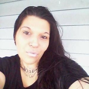 Meet your Posher, Lola