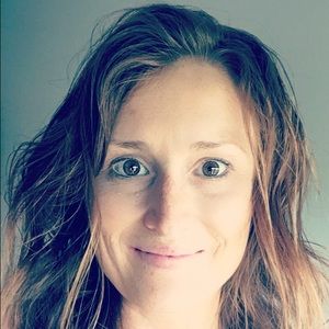 Meet your Posher, Stacy