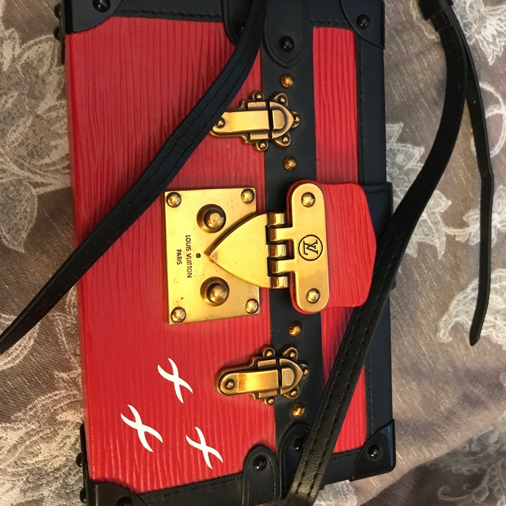 Louis Vuitton Epi leathe malle red ❤️ with INVOICE