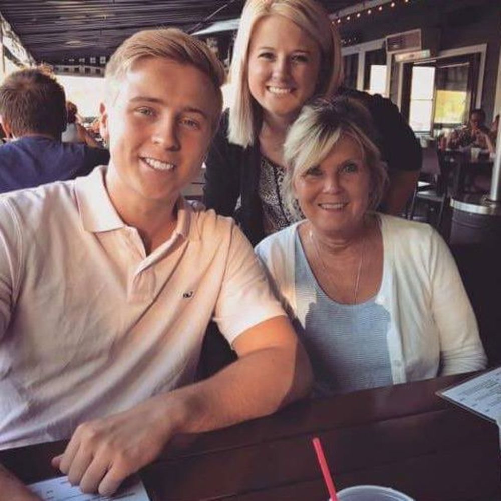 Meet your Posher, Austin