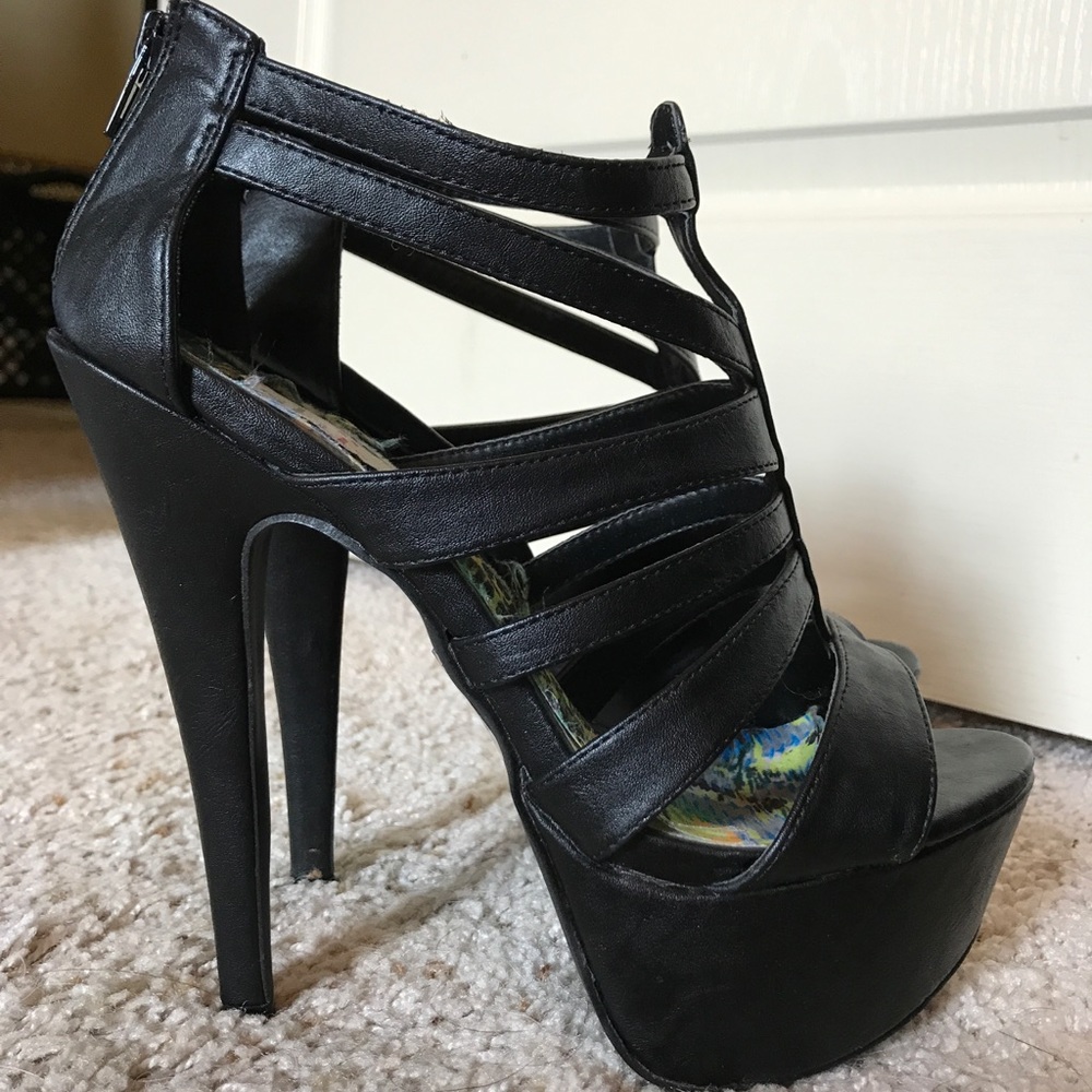 Black Shi Boots by Journeys