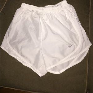 Women's nike xs running shorts