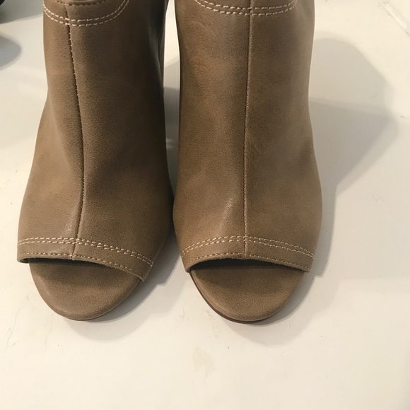 Mule - Picture 3 of 3