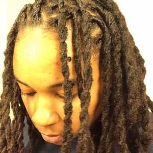 Meet your Posher, Jazmine