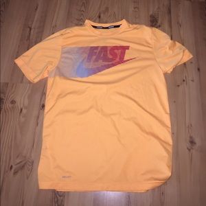 Men's Nike run tee