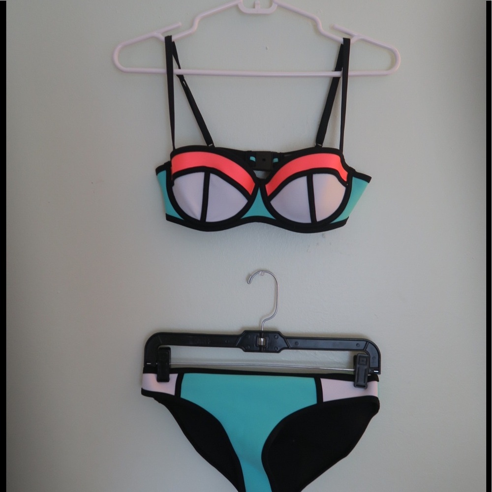 Bustier bikini