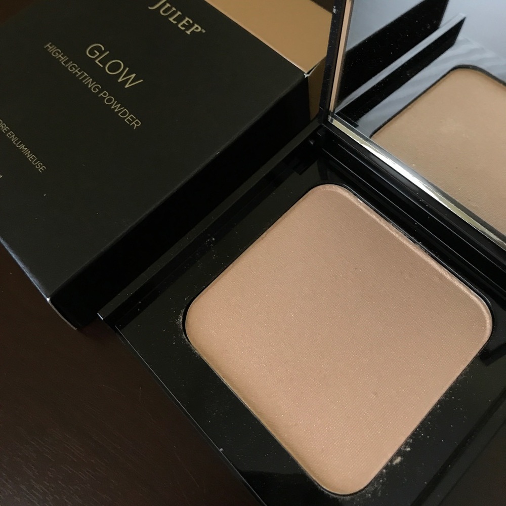 Julep Champagne Glow powder