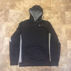 Nike: Therma Fit Hoodie ( S )
