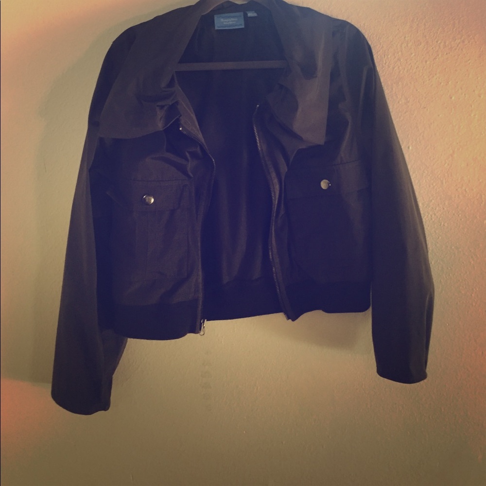 Simply Vera Vera wang cropped jacket