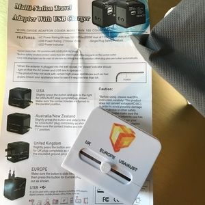 Multi-Nation Travel Adapter with 2.1A USB Charger